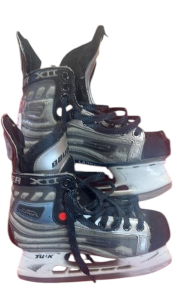 Bauer Hockey Skates Vapor XII Used Size 2 - image 1
