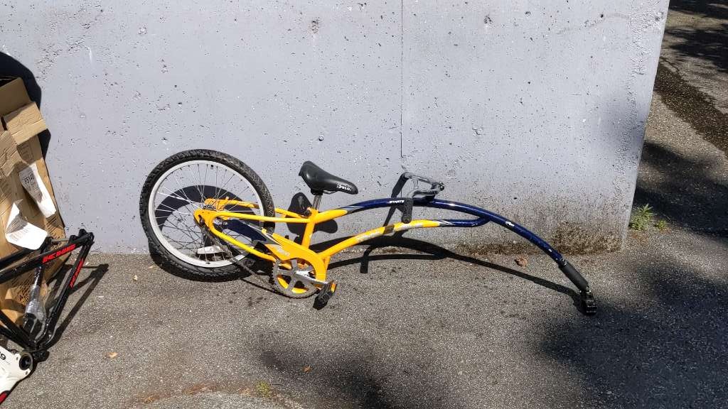 Adams Trail-a-Bike Starter Trailer Cycle Yellow/Blue Used