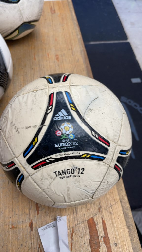 Adidas Euro 2012 Tango 12 Soccer Ball