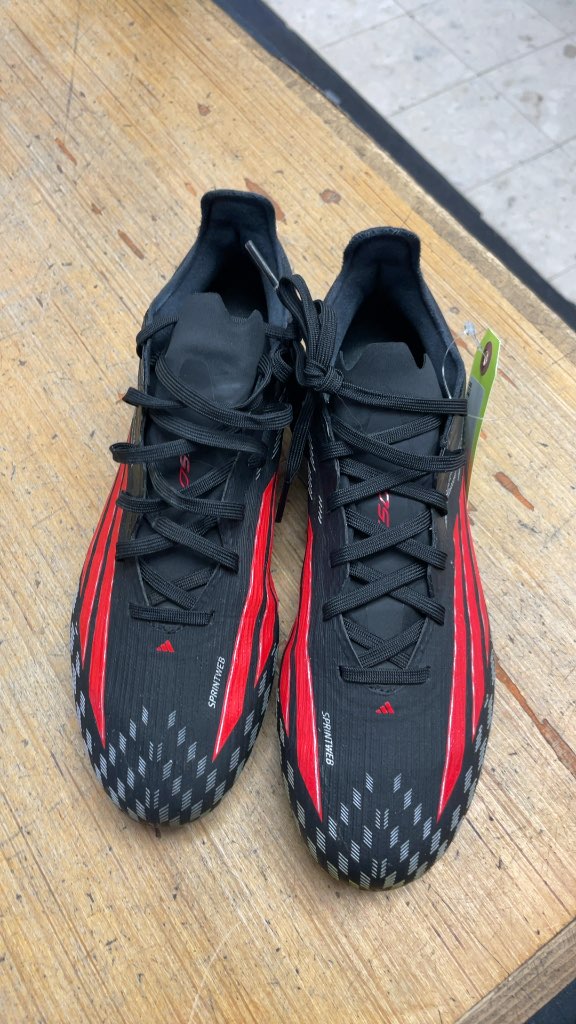 Adidas F50 Soccer Cleats - Size 7 - Black/Red