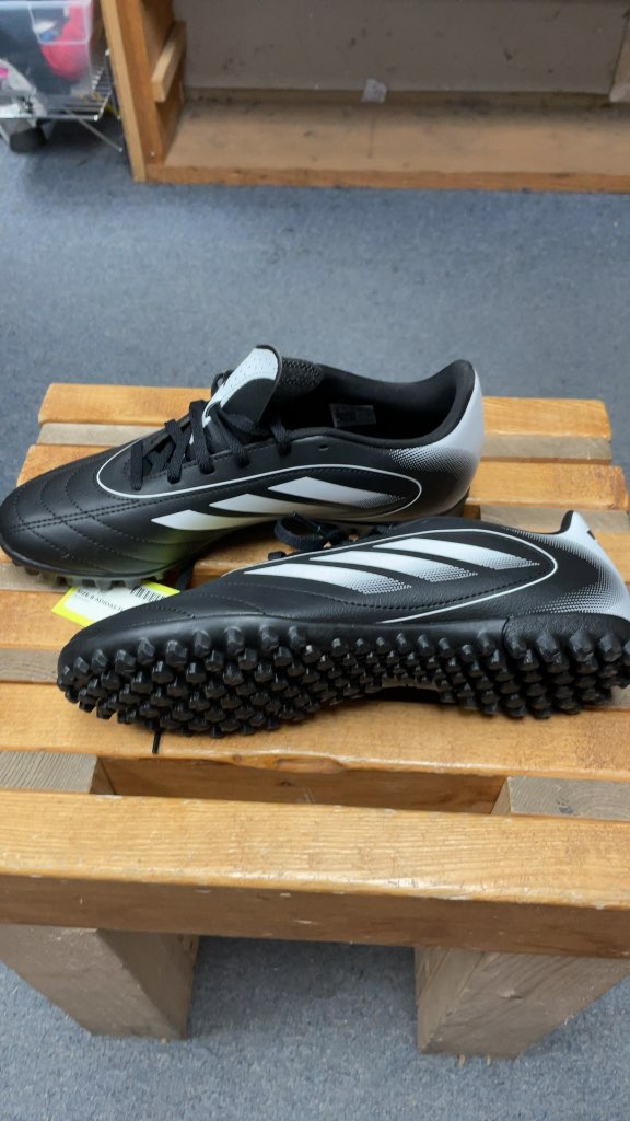 Adidas Goletto Turf Soccer Cleats - Size 8 - New