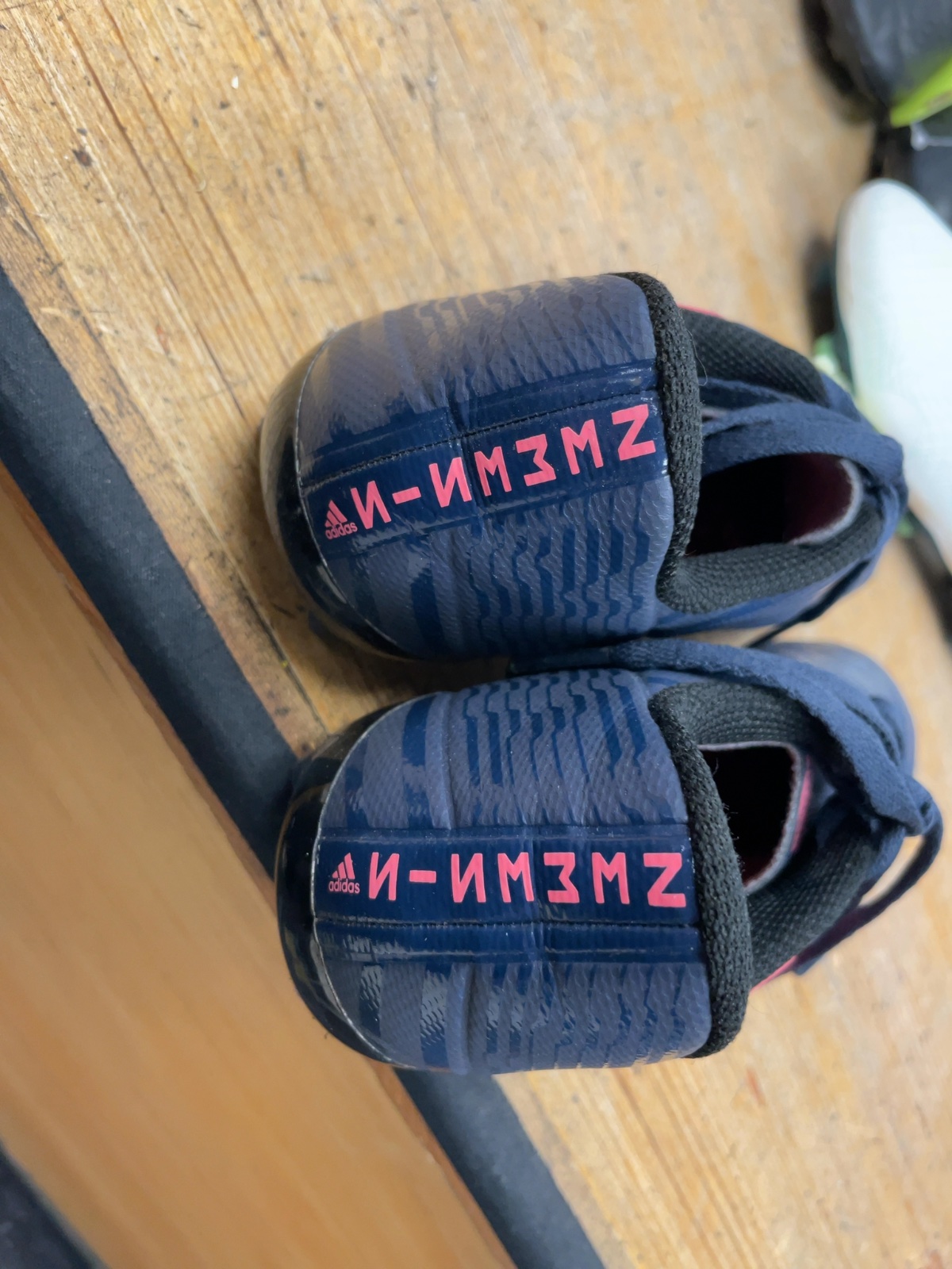 Adidas Nemeziz Size 6 Navy/Pink Soccer Cleats