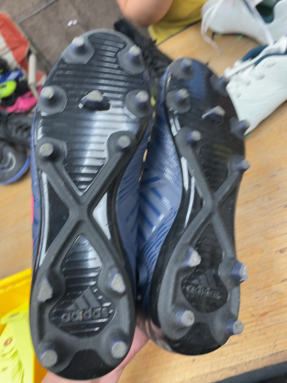 Adidas Nemeziz Size 6 Navy/Pink Soccer Cleats