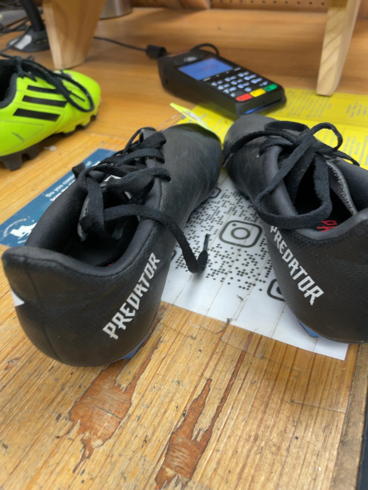 Adidas Predator Size 4 Soccer Cleats