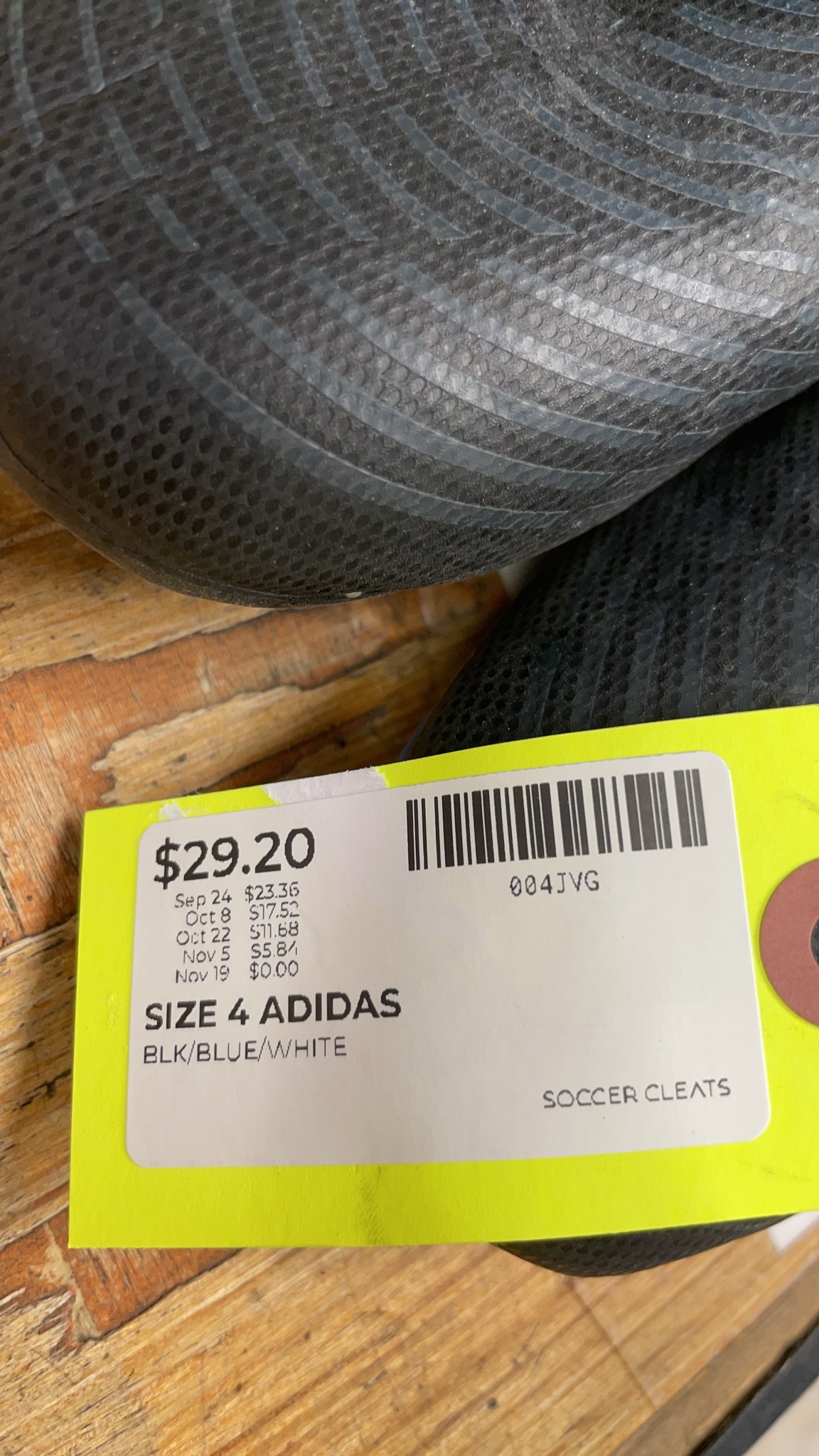 Adidas Predator Size 4 Soccer Cleats