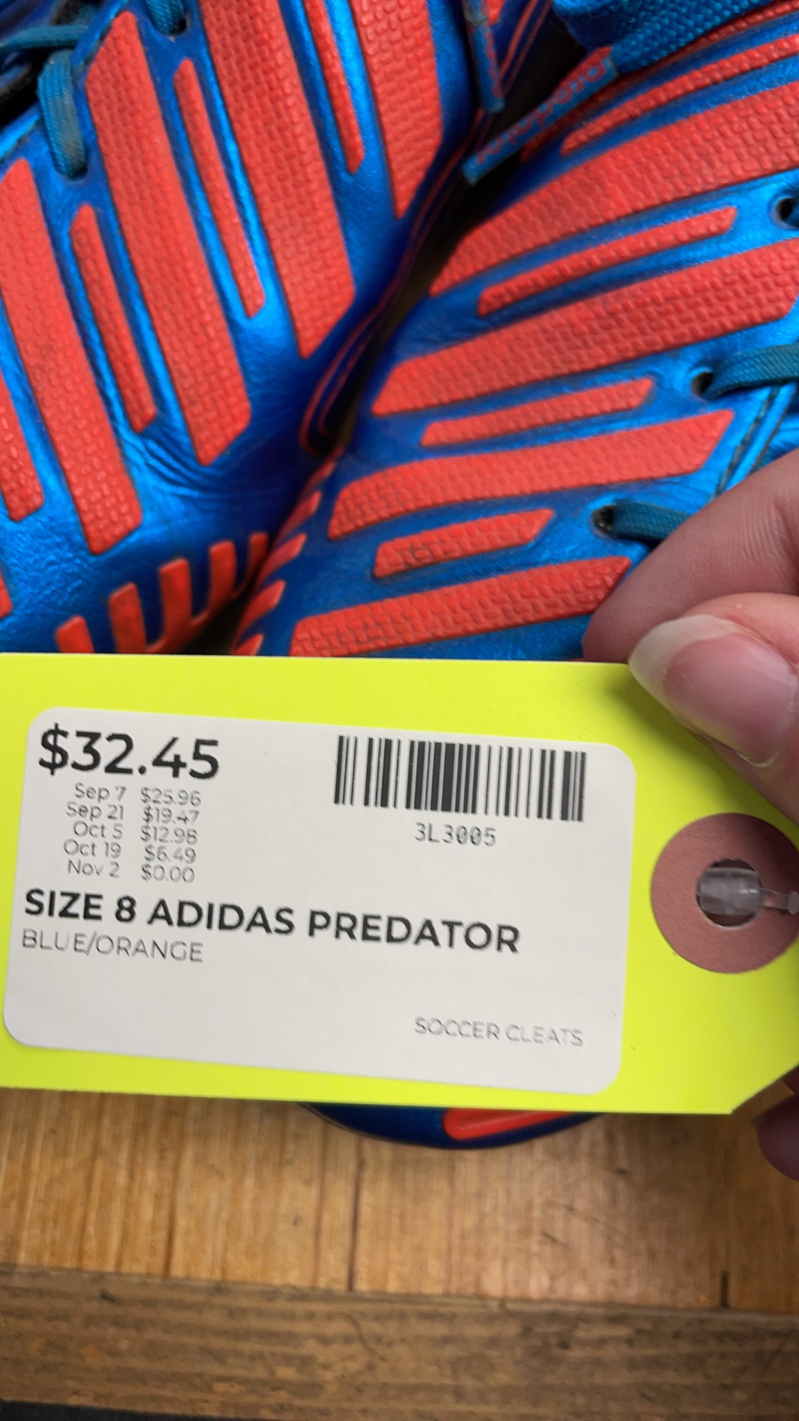 Adidas Predator Soccer Cleats - Size 8