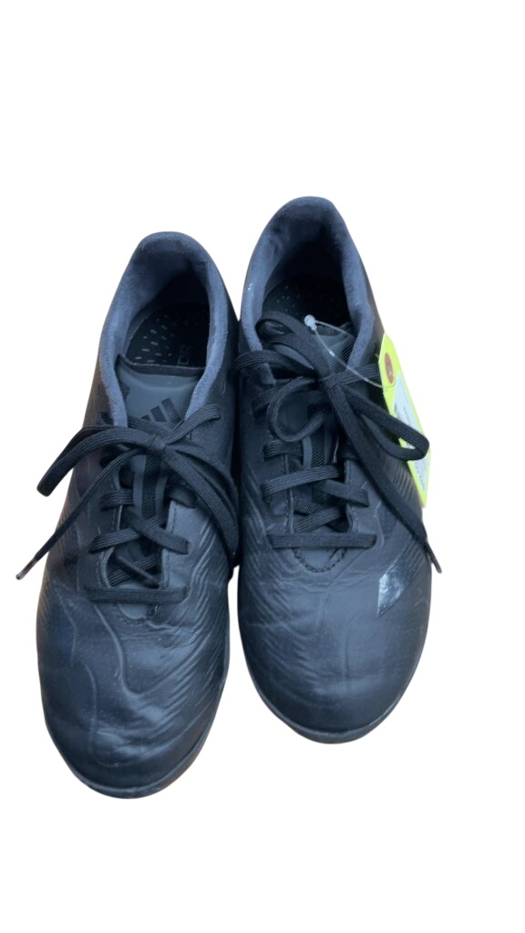 Adidas Predator Turf Soccer Cleats - Size 5.5 - Black