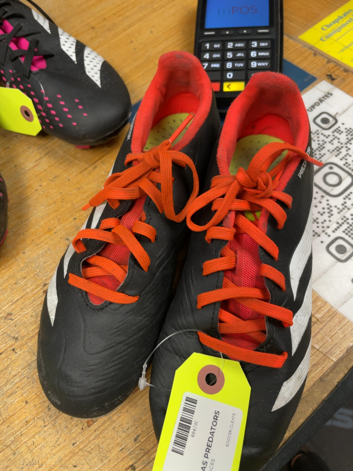 Adidas Predators Size 3.5 Soccer Cleats