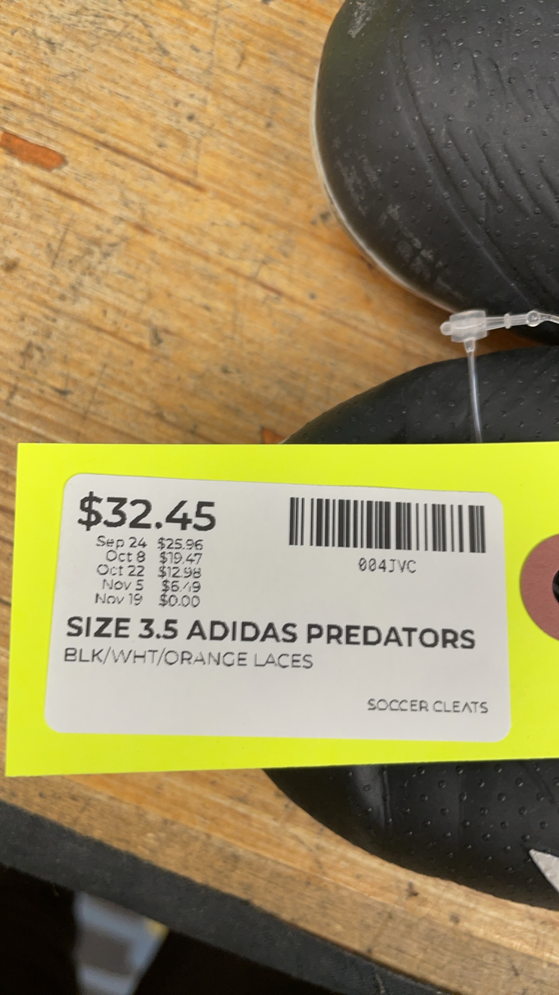 Adidas Predators Size 3.5 Soccer Cleats