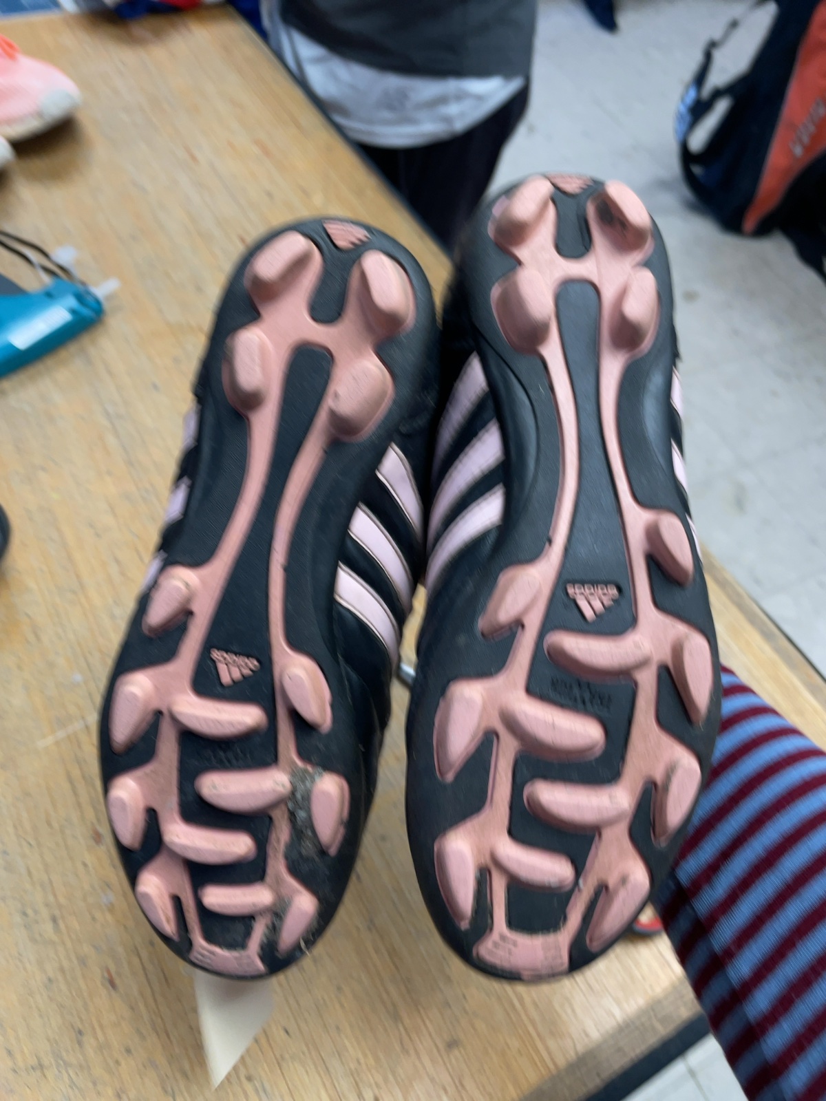 Adidas Soccer Cleats Size 4 Black/Pink