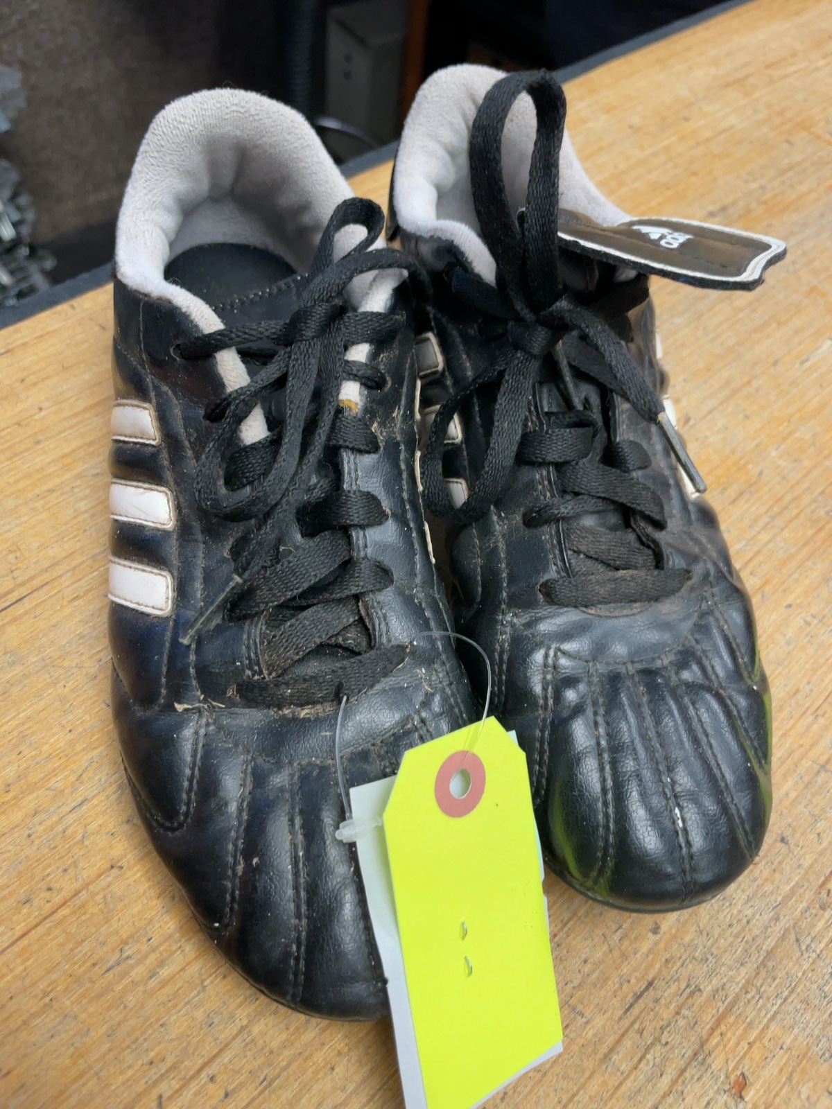 Adidas Soccer Cleats Size 6 Black/White