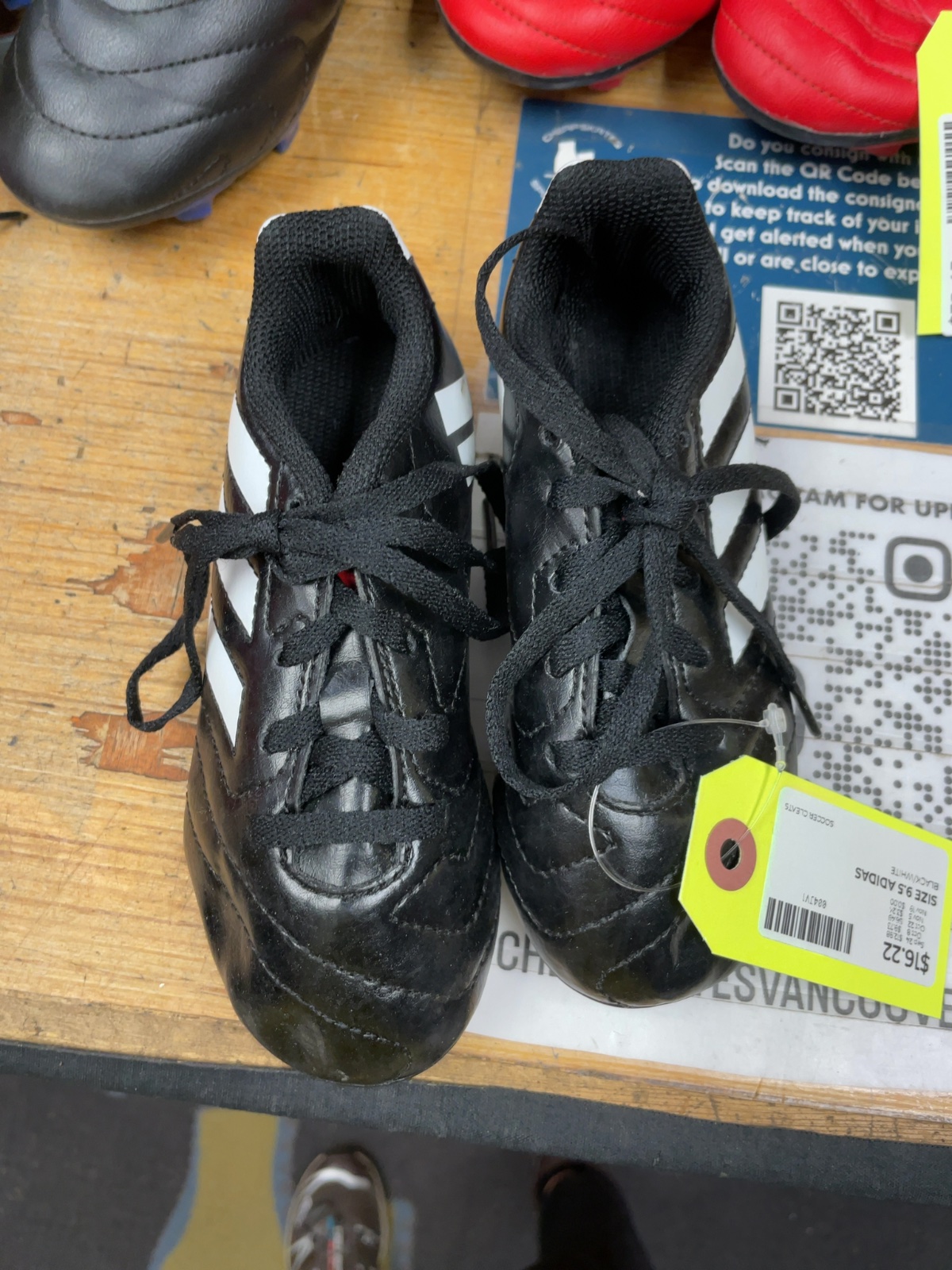 Adidas Soccer Cleats Size 9.5 Black/White