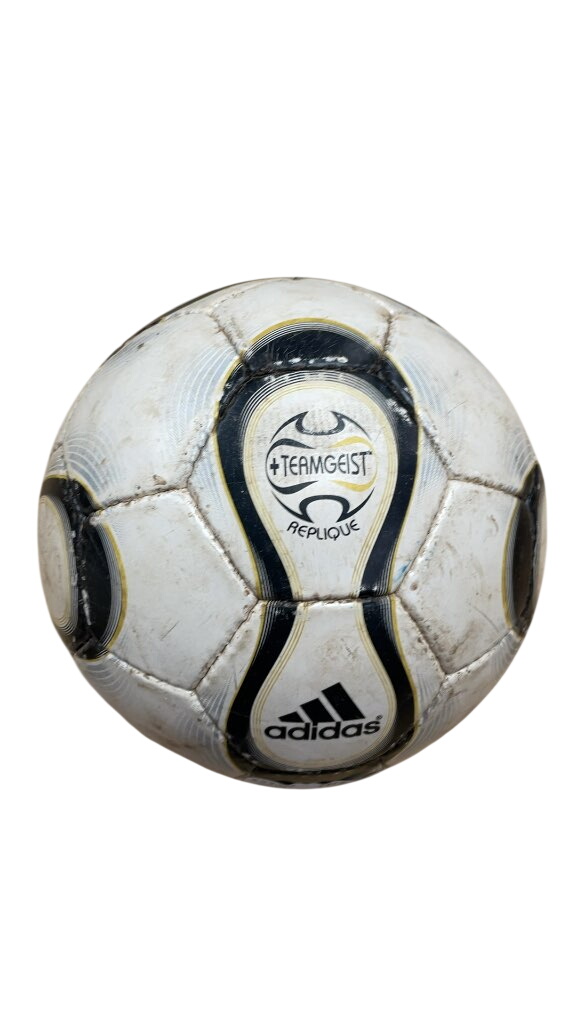Adidas Teamgeist Replique Soccer Ball