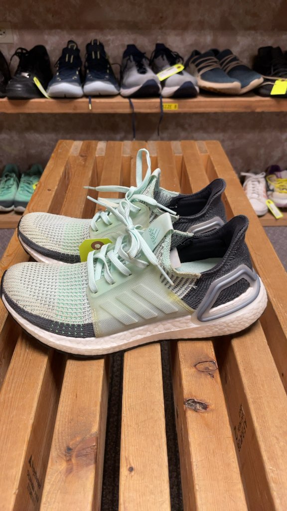 Adidas UltraBoost 19 Women's Running Shoes - Size 8.5 - Mint Green