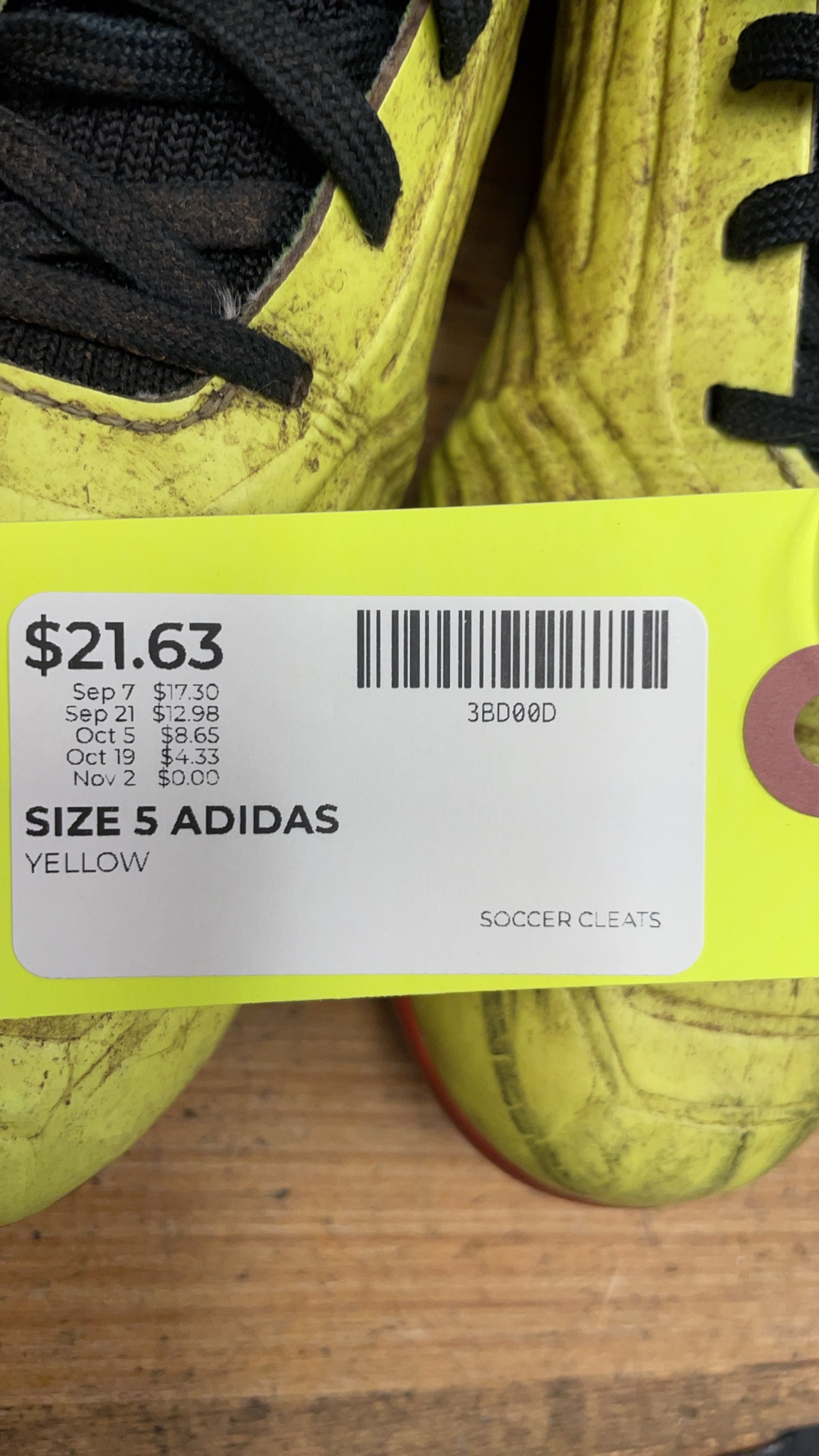 Adidas Yellow Soccer Cleats - Size 5