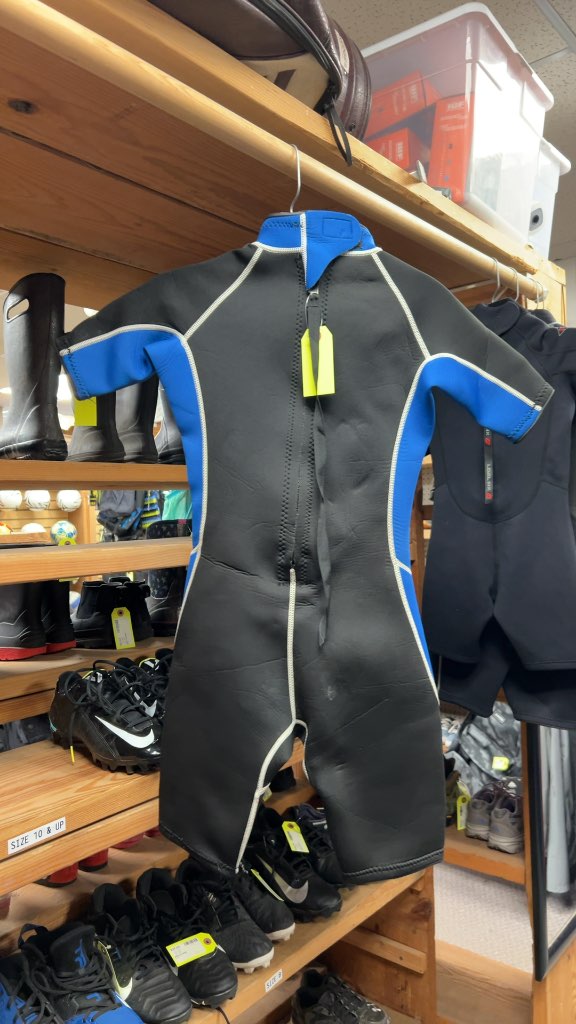 Adrenaline Junior Shorty Wetsuit - Black/Blue - Size 7/8
