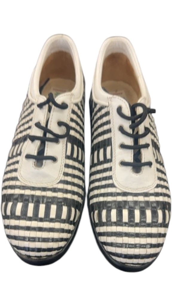 Aerogreen Golf Shoes Sommer Black and White Woven Leather Size 7.5 - image 1