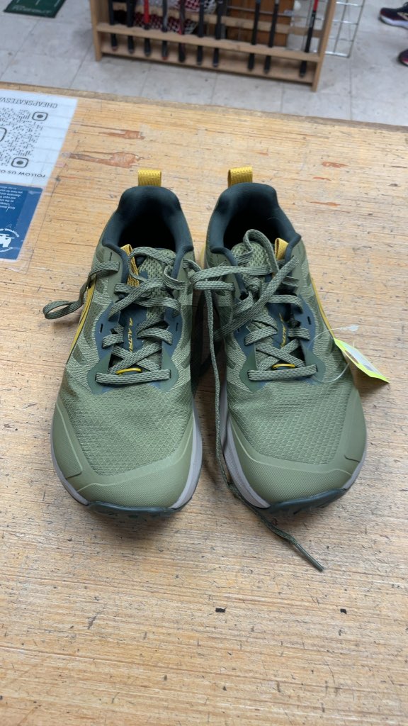 Altra Green Running Shoes - Size 7