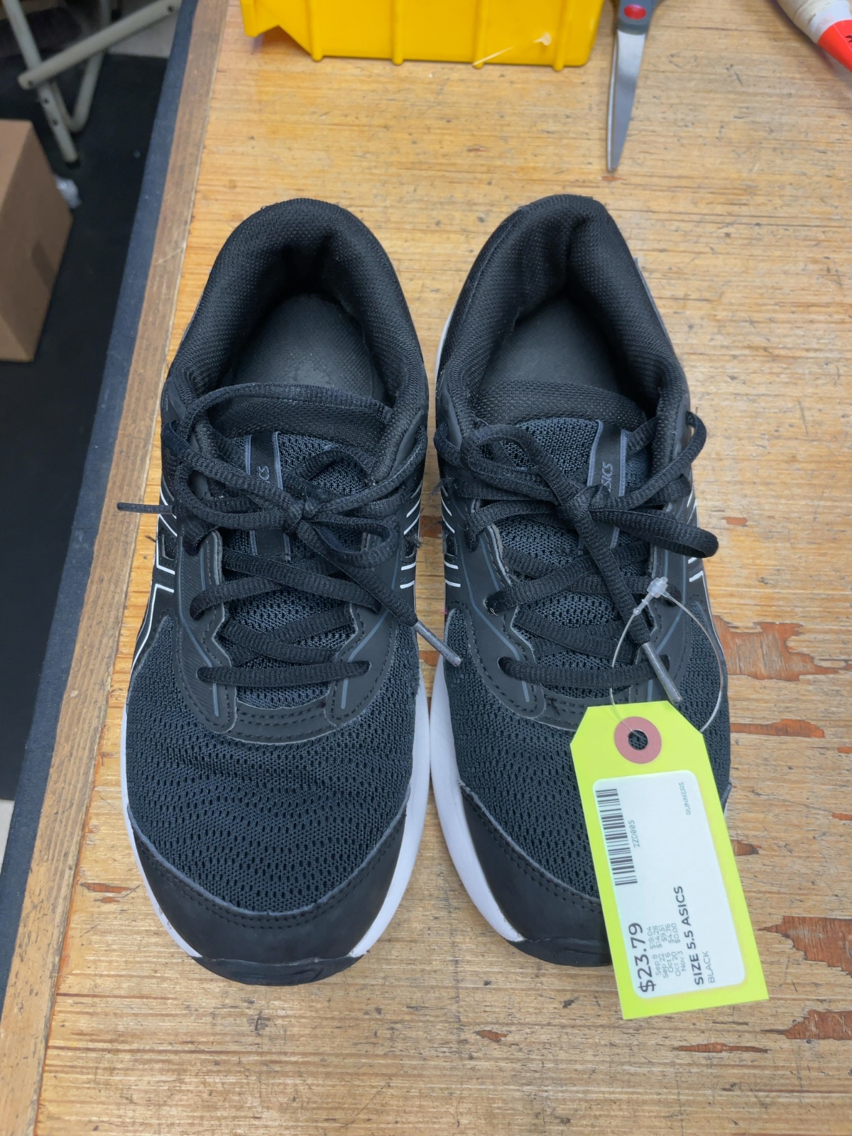ASICS Contend 8 Running Shoes - Size 5.5