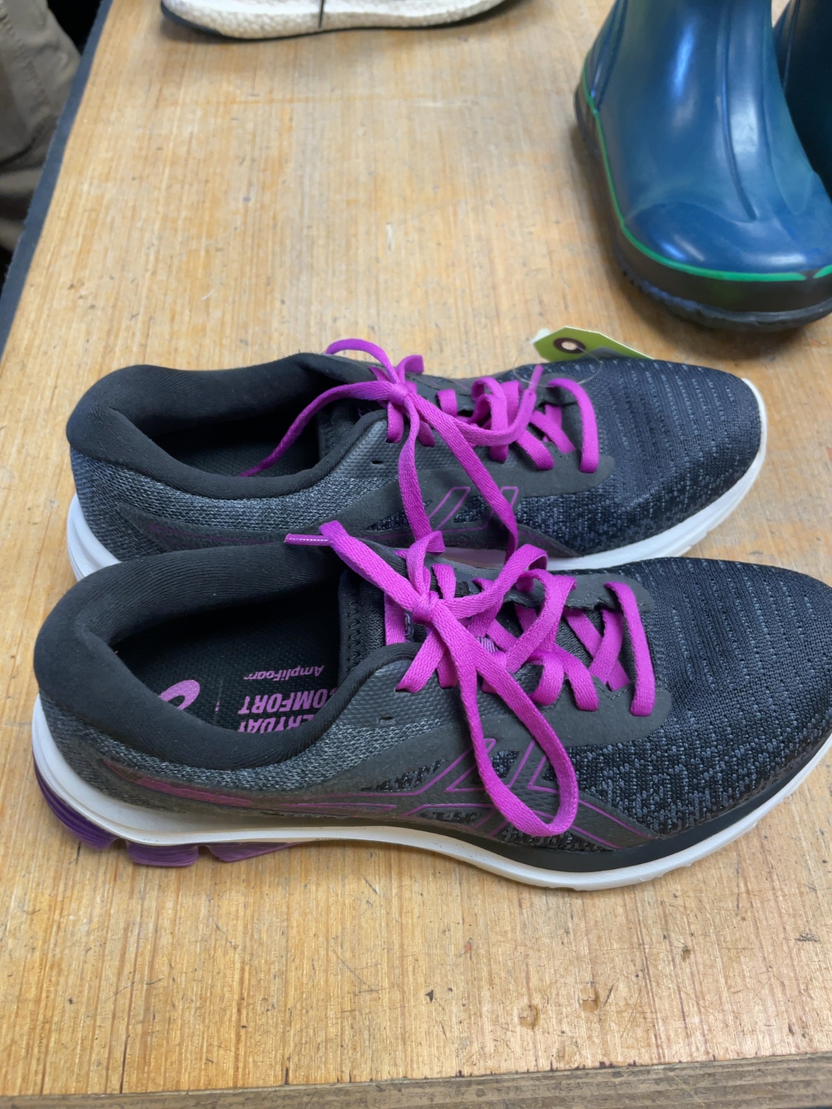 ASICS Gel-Excite 7 Ladies 9 Grey/Purple Runners