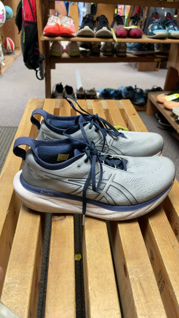 ASICS Gel-Nimbus 25 Court Shoes - Size 8