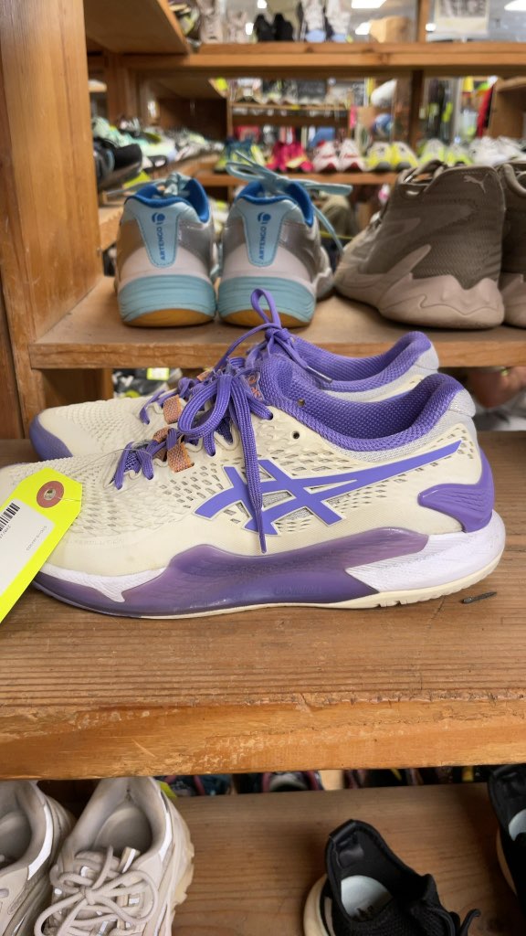 Asics Gel-Resolution Court Shoes - White/Purple - Size 6.5