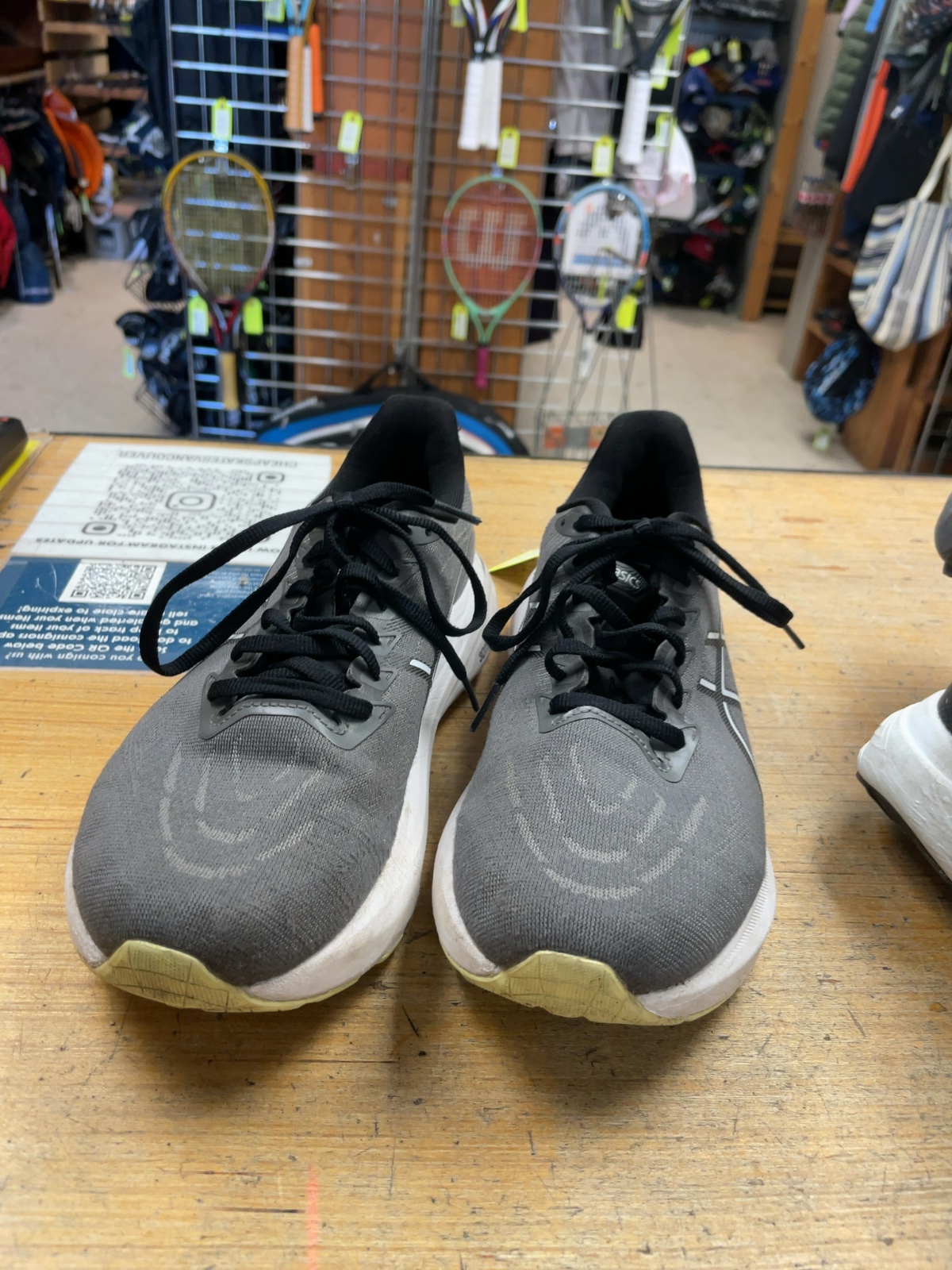 ASICS GT-2000 12 Running Shoes - Size 8