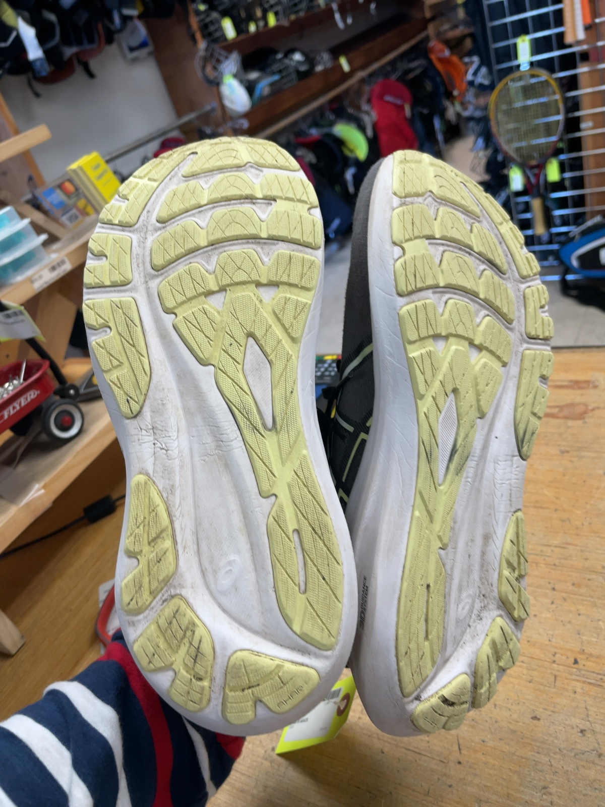 ASICS GT-2000 12 Running Shoes - Size 8