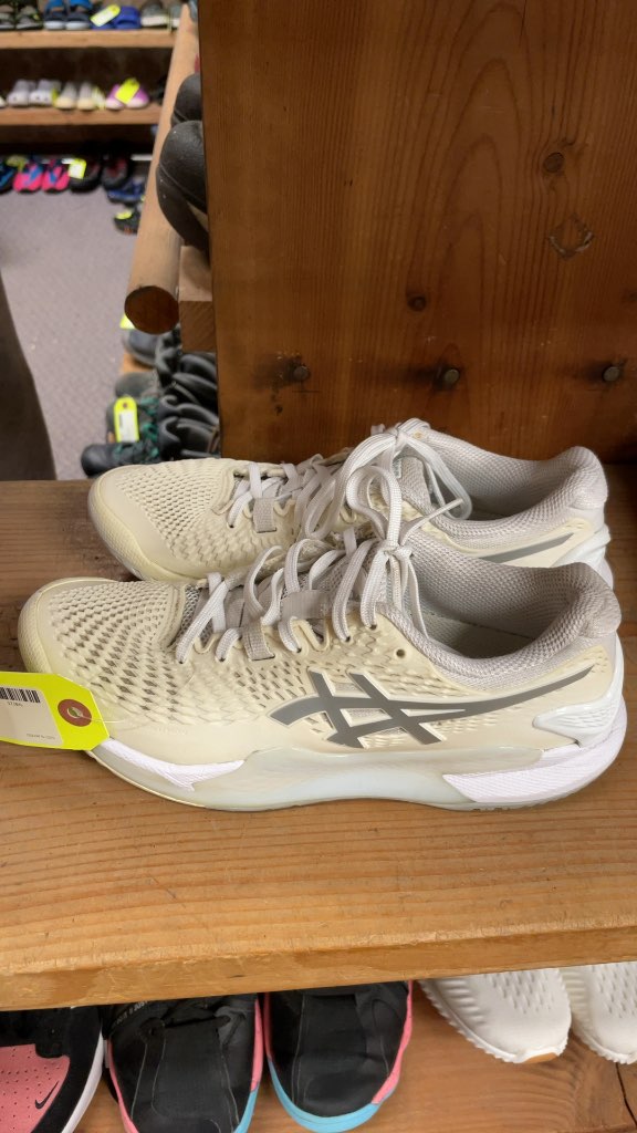 ASICS White Court Shoes Size 6.5