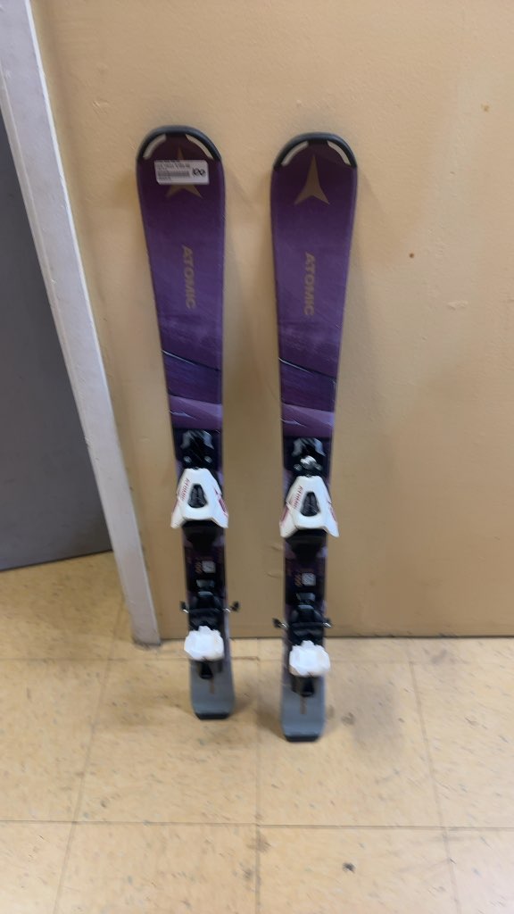 Atomic Vantage Girl Skis with Bindings Purple Used 100cm