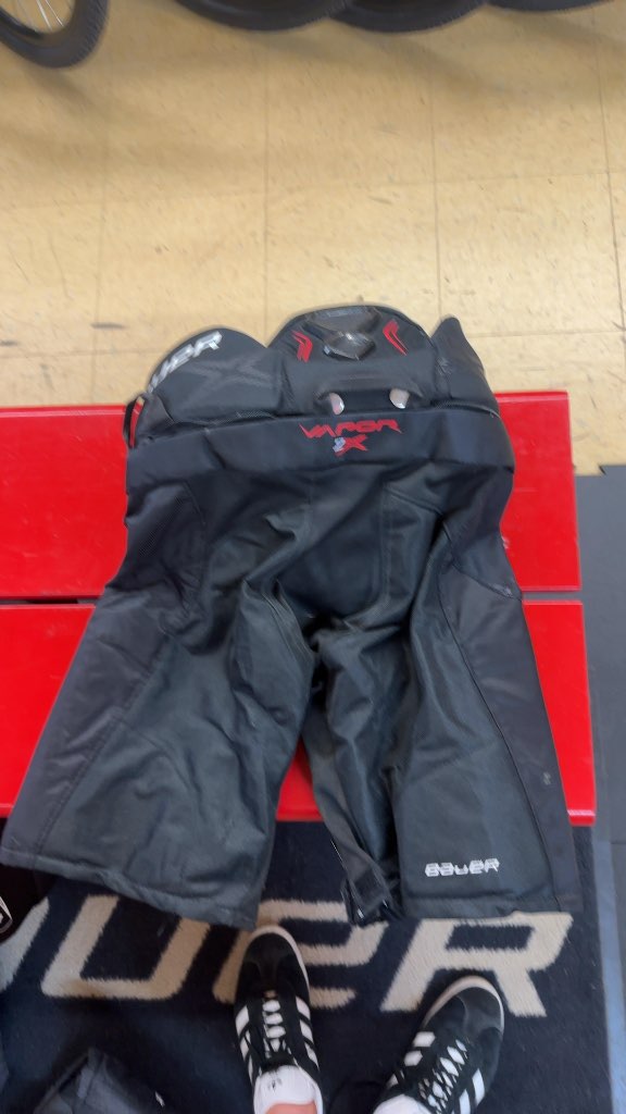 Bauer Hockey Pants Vapor 2X Black Good Condition Junior Medium