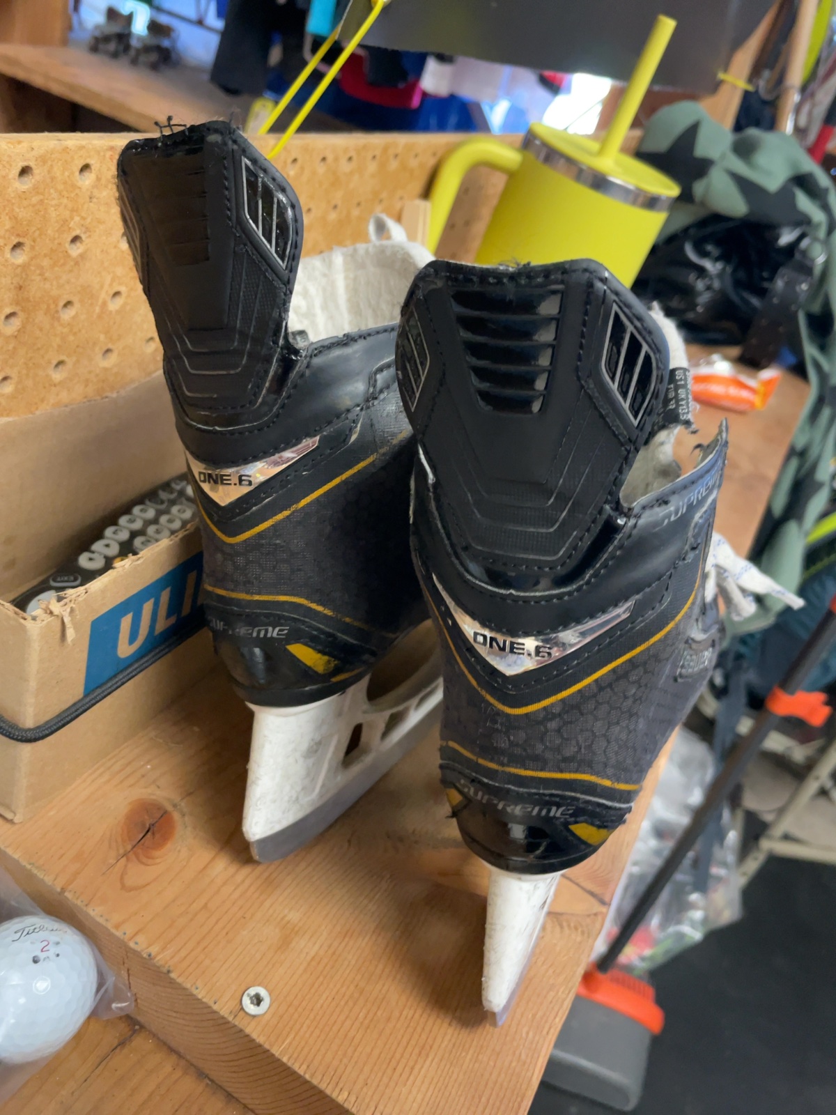 Bauer Hockey Skates Size 13C Black/Gold