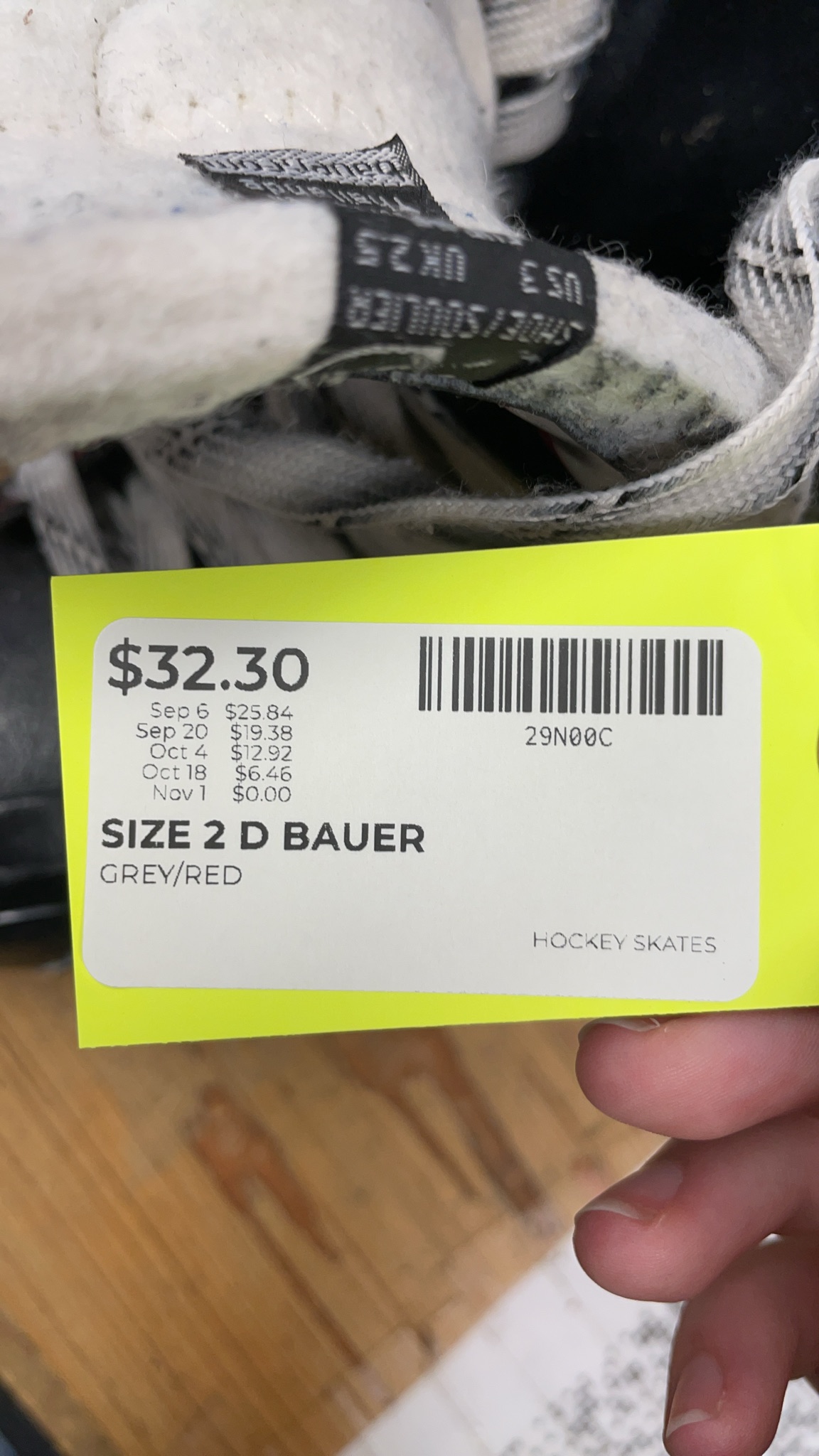 Bauer Hockey Skates Size 2 D