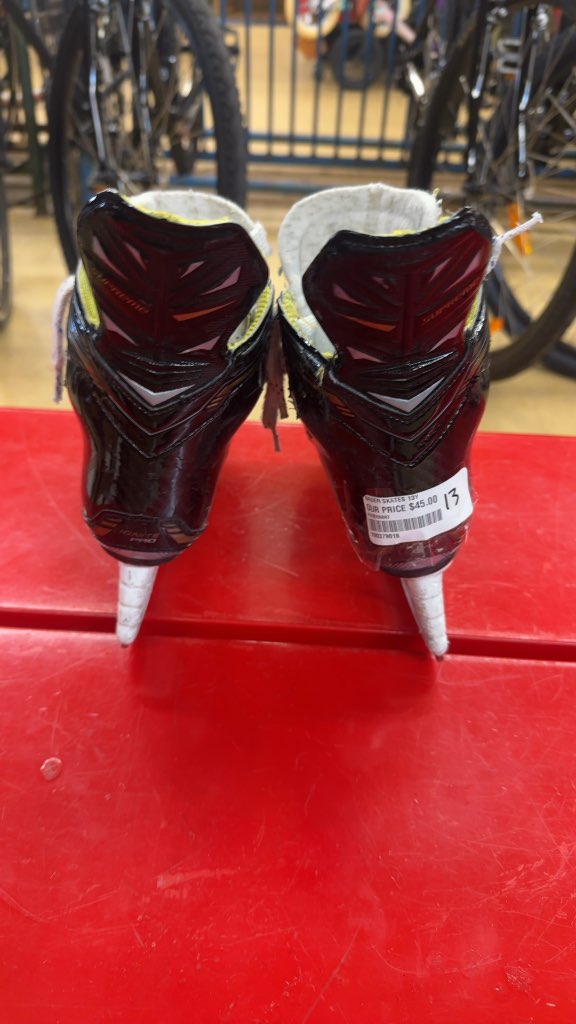 Bauer Hockey Skates Supreme Ignite Pro Youth Used 13Y