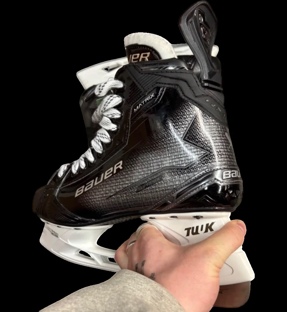 Bauer Hockey Skates Supreme Matrix Fit 2 Used Size 9.5 - image 2