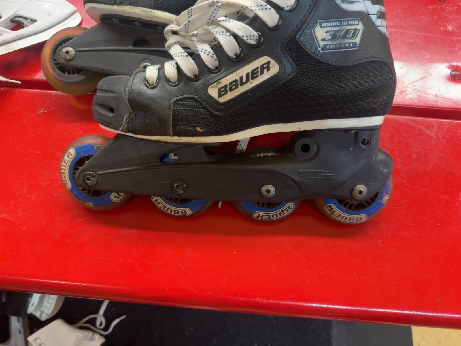 Bauer Impact 30 Inline Skates - Size 6