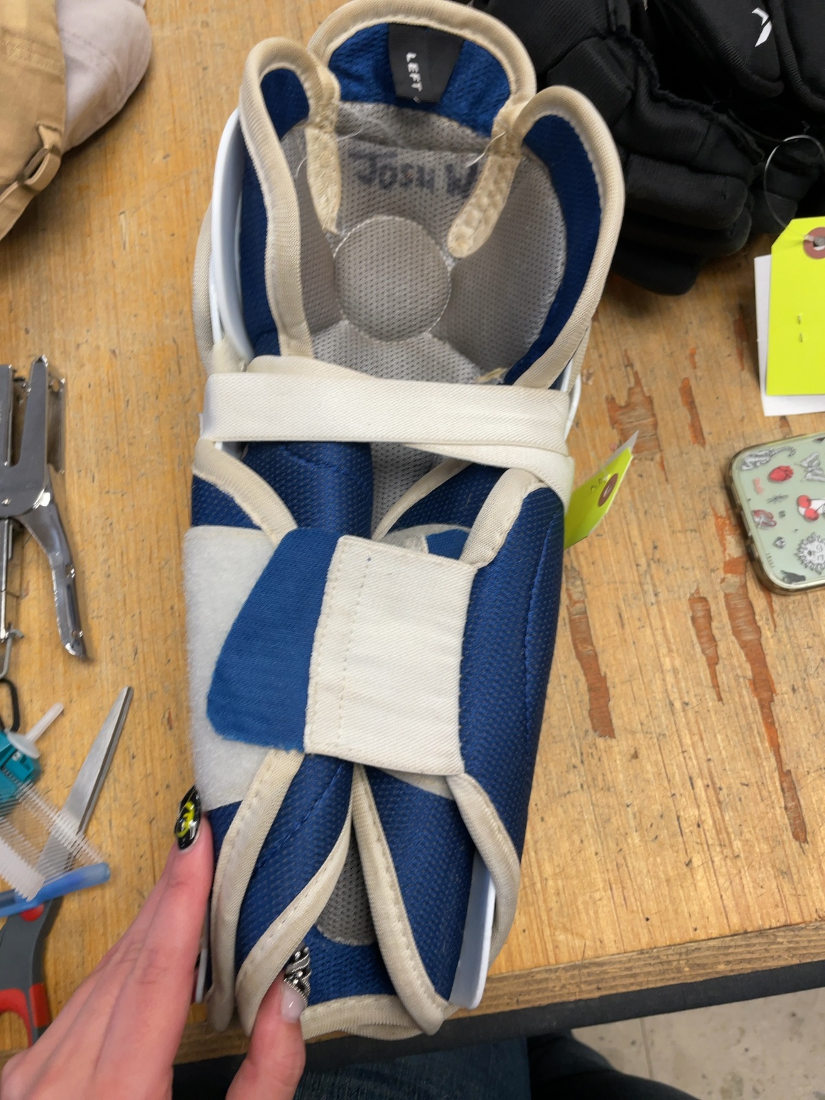 Bauer Nexus N7000 12" Hockey Shin Pads