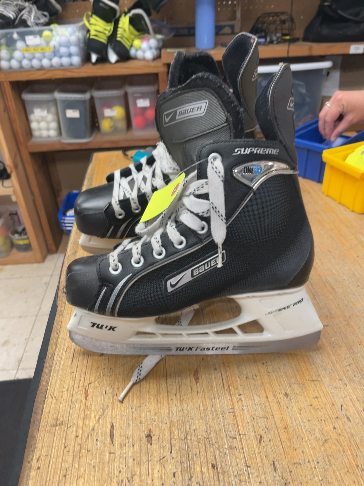 Bauer Nike Supreme One.12 Hockey Skates - Size 4R