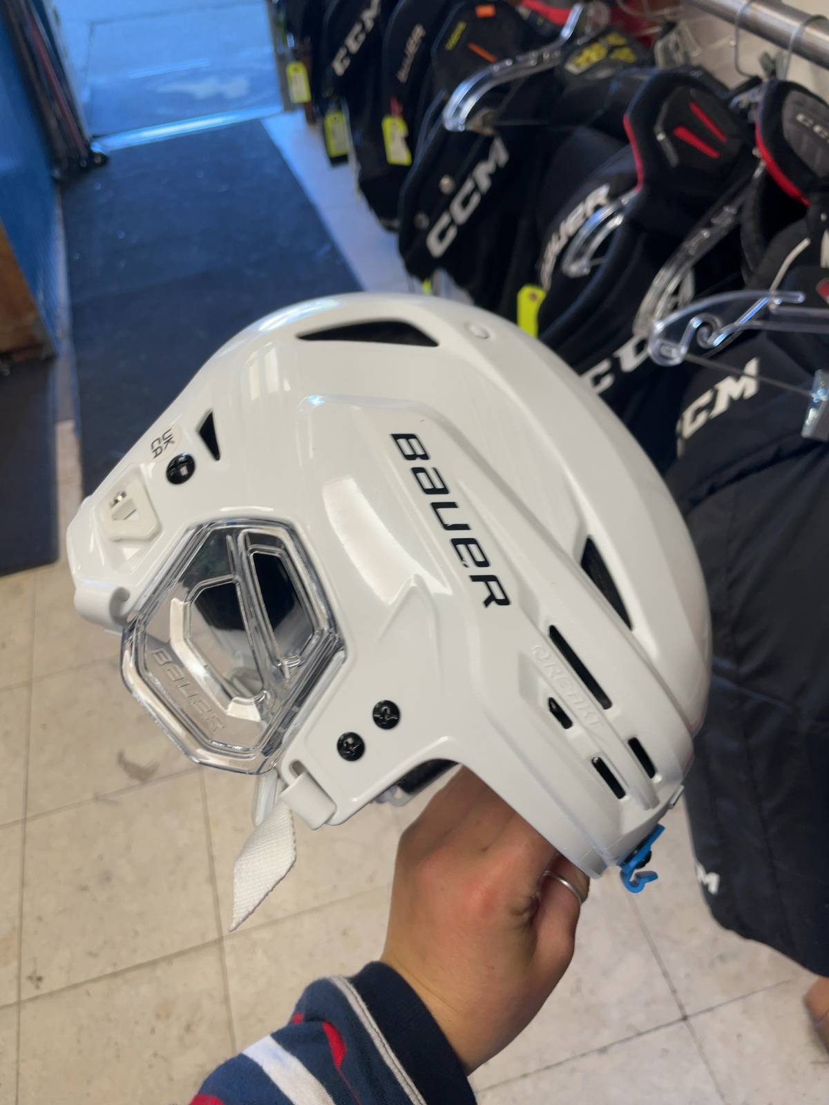 Bauer Re-Akt 85 Hockey Helmet - White