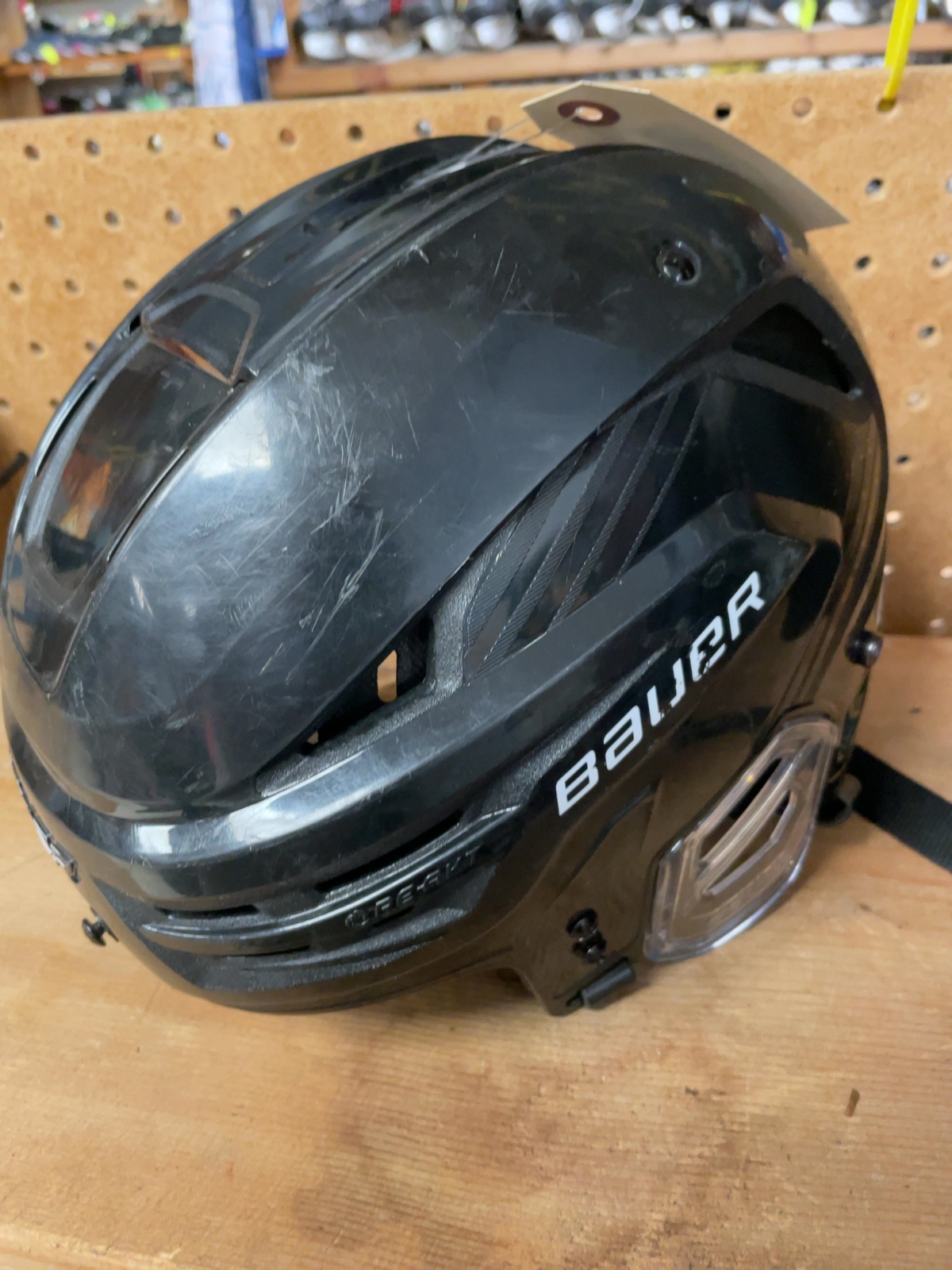Bauer RE-AKT 85 Size M (56-60cm) Hockey Helmet