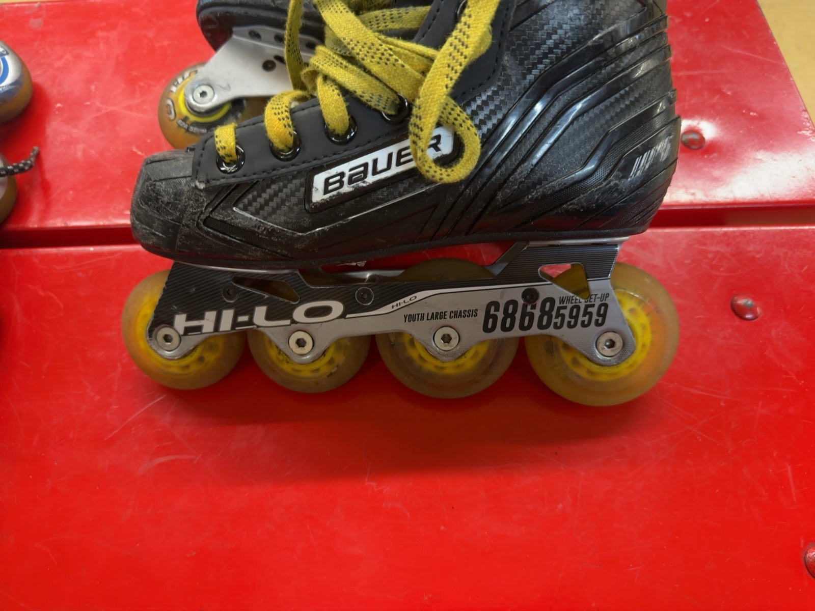 Bauer RS Youth Inline Hockey Skates - Size 2
