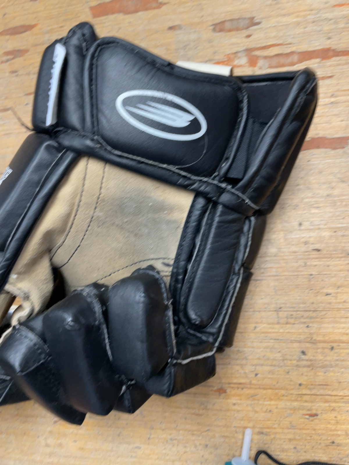 Bauer Supreme 1000 13" Hockey Gloves