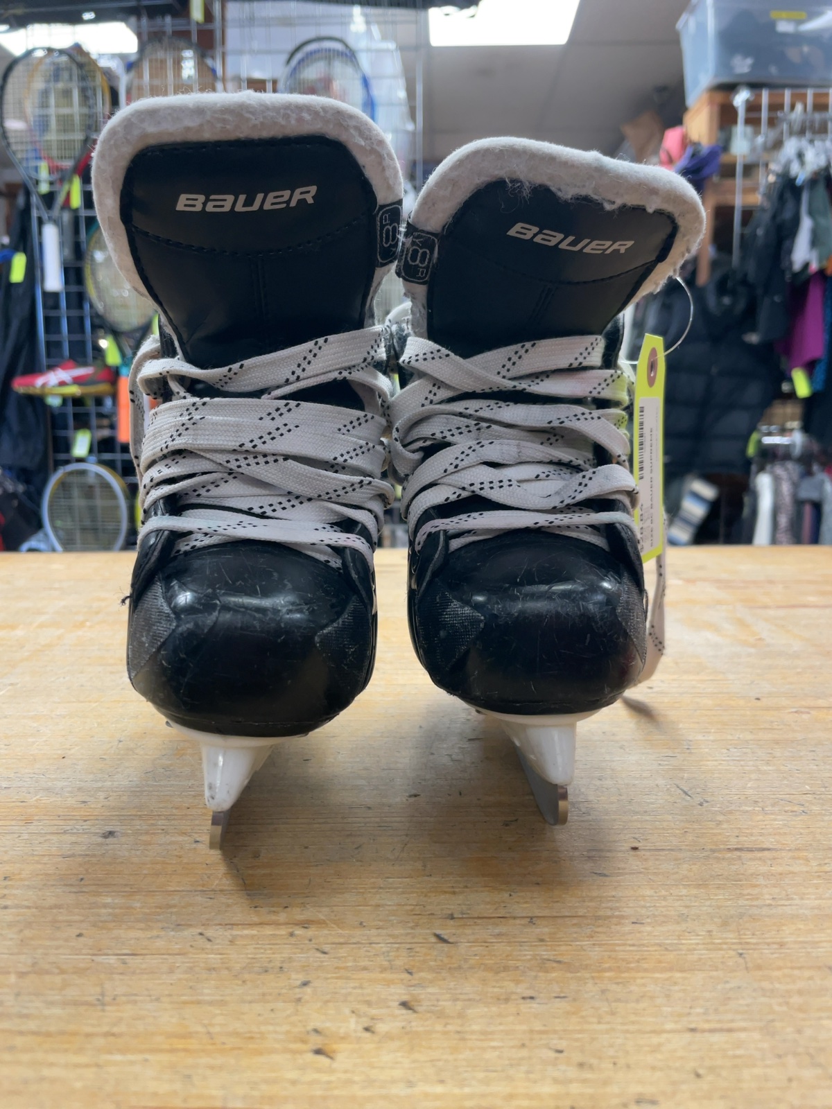 Bauer Supreme 140 Size 8C Hockey Skates
