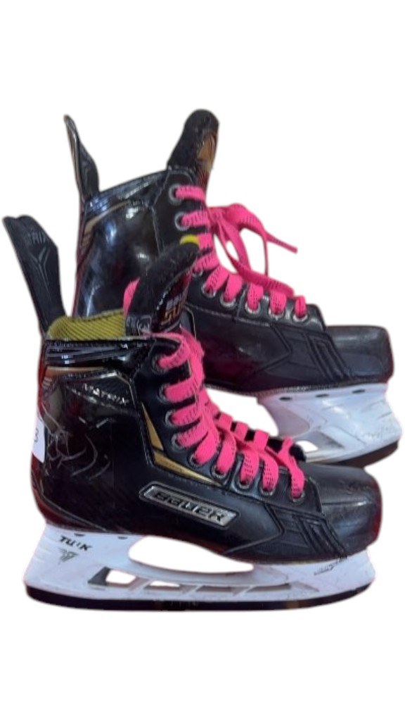 Bauer Supreme Matrix Hockey Skates Used Size 3 - image 1