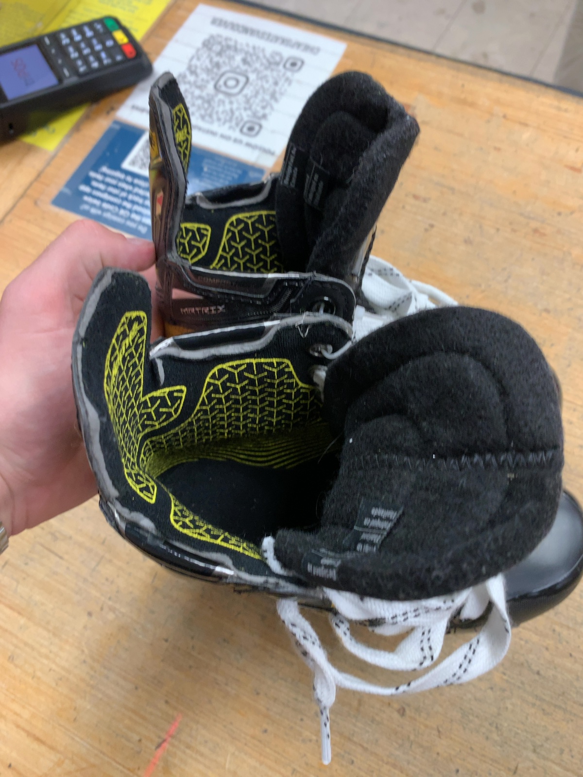 Bauer Supreme Matrix Y13 D Hockey Skates