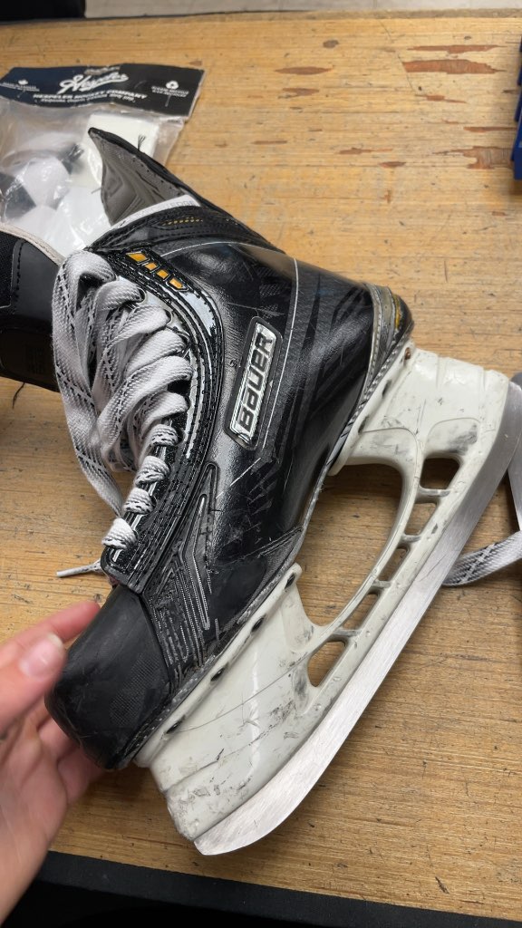 Bauer Supreme MX3 Hockey Skates - Size 6