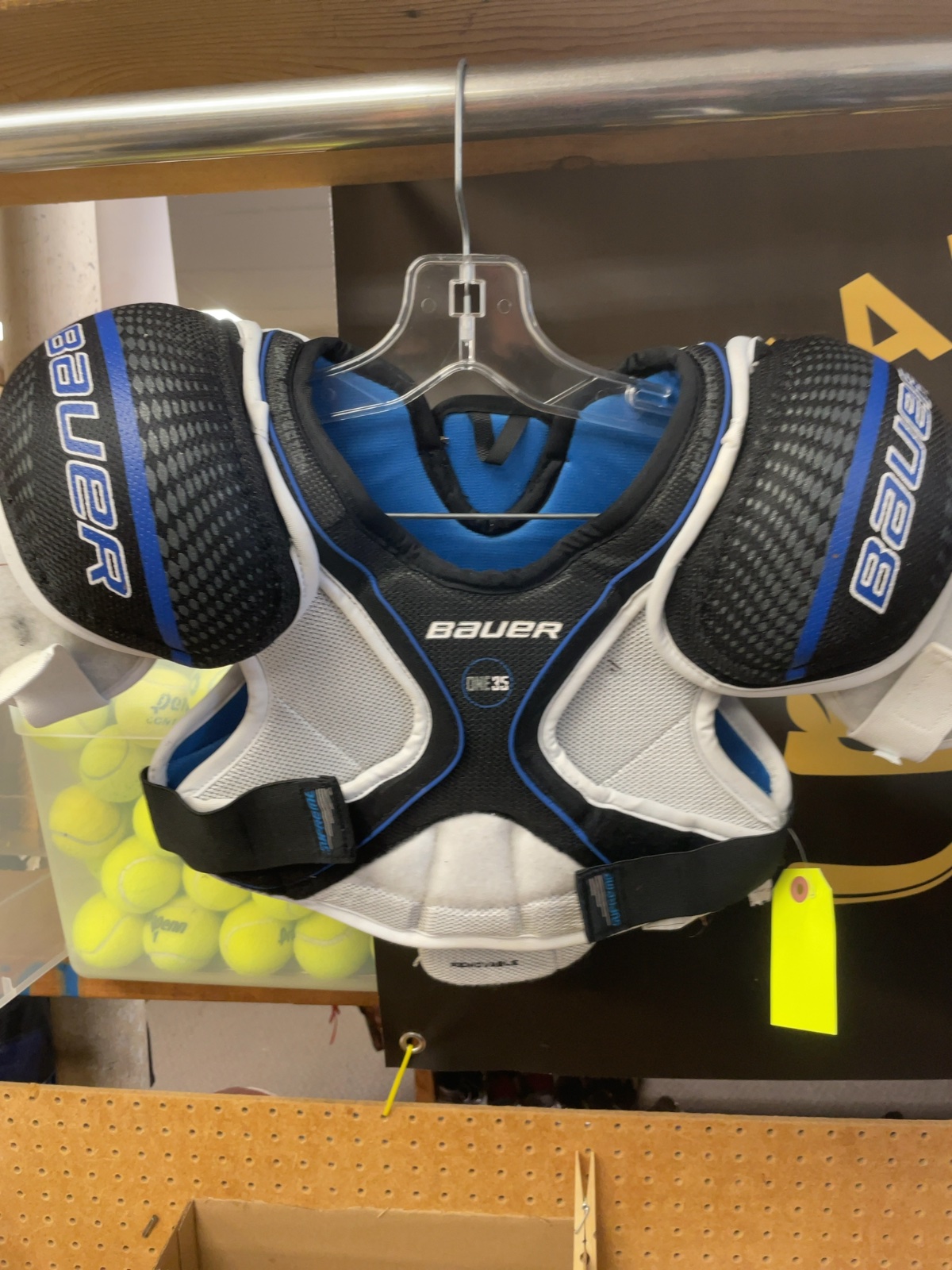 Bauer Supreme ONE.35 Junior Medium Hockey Shoulder Pads