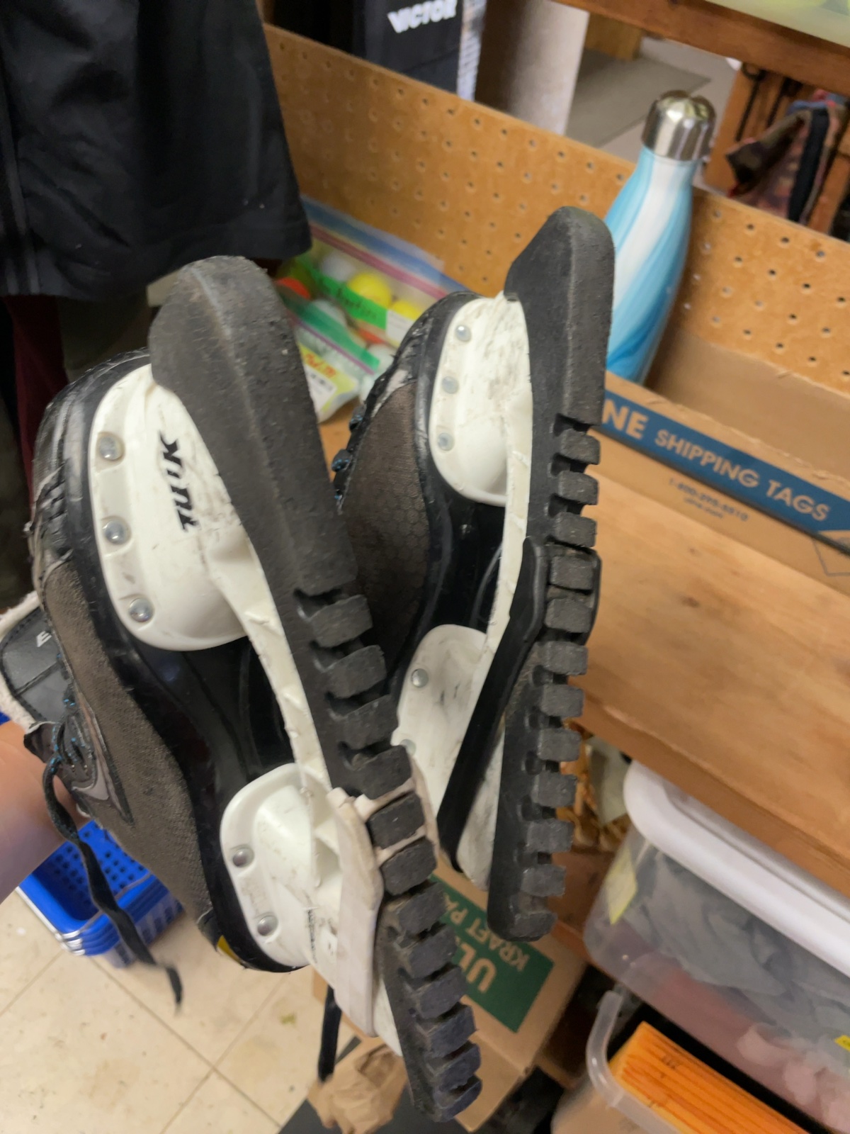 Bauer Supreme One.4 Size 1 Hockey Skates