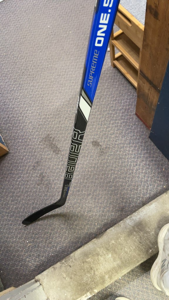 Bauer Supreme One.5 Right Hand Hockey Stick