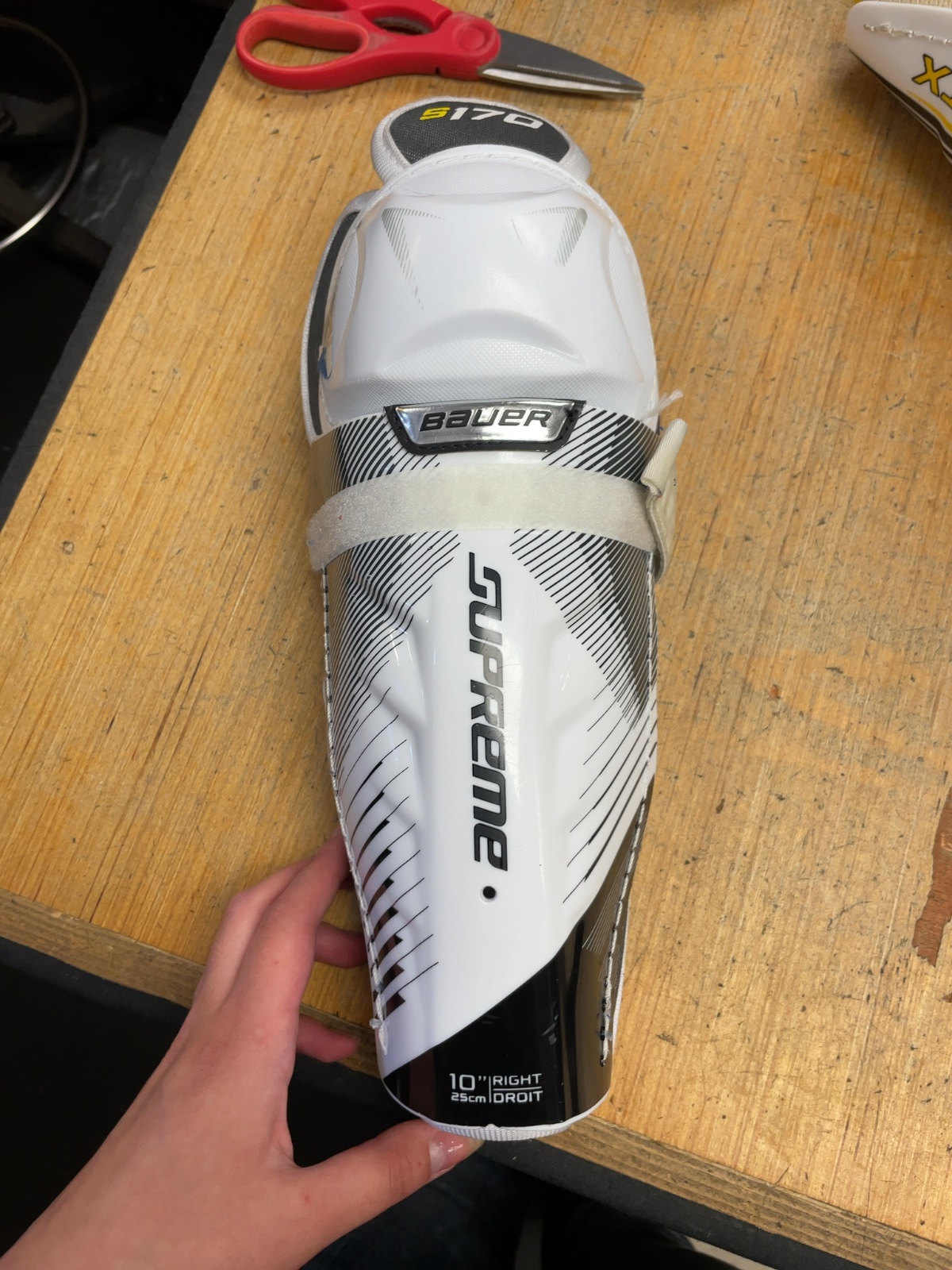 Bauer Supreme S170 10" Hockey Shin Guards